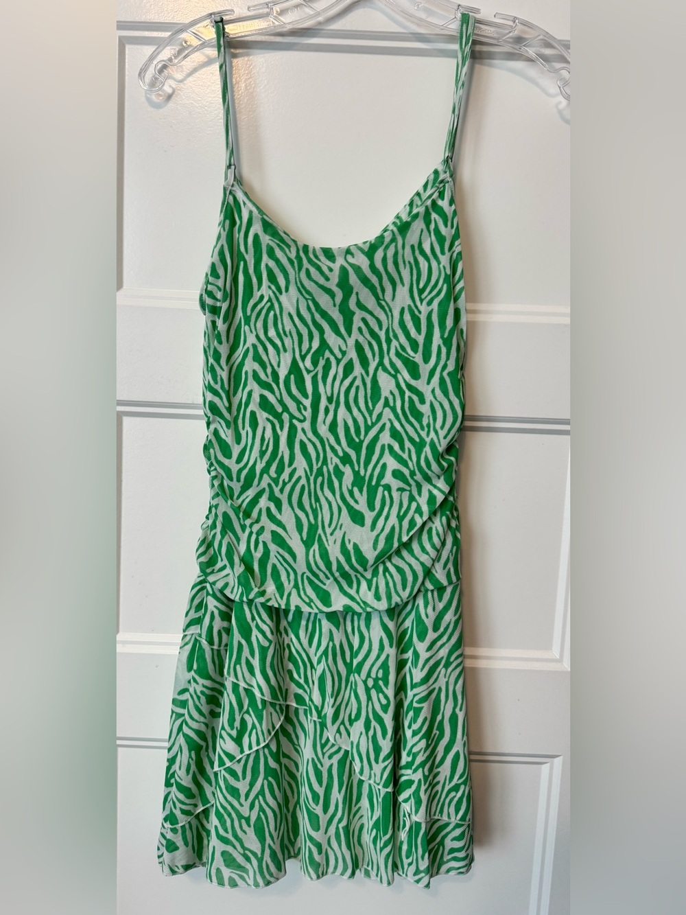 Diane von Furstenberg Target Green Zebra Print Tiered Ruffle Maxi Dress Size M - Picture 6 of 8